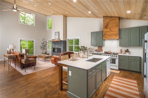 Photo of 207 Laurel Canopy Lane, Boone, NC 28607 (MLS # 262335)