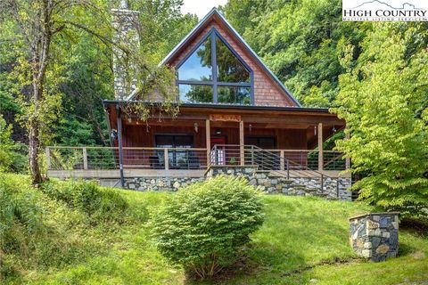 Photo of 568 Auborn Trivette Road, Sugar Grove, NC 28679 (MLS # 244269)