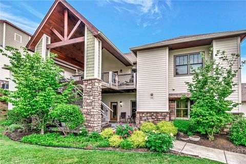 Photo of 462 Penny Lane #1B, Banner Elk, NC 28604 (MLS # 262266)