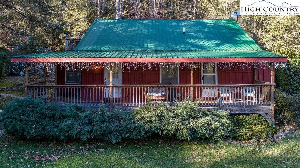 Banner Elk, North Carolina 28604, United States, 7 Bedrooms Bedrooms, ,8 BathroomsBathrooms,Residential,Active,156065