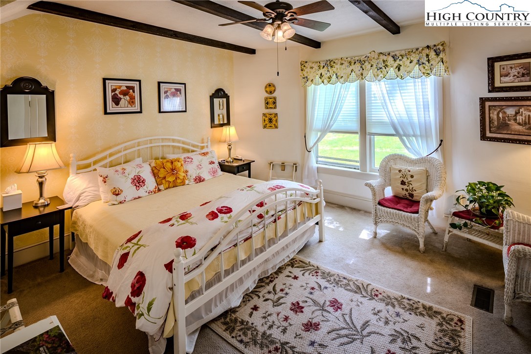 Banner Elk, North Carolina 28604, United States, 7 Bedrooms Bedrooms, ,8 BathroomsBathrooms,Residential,Active,156065