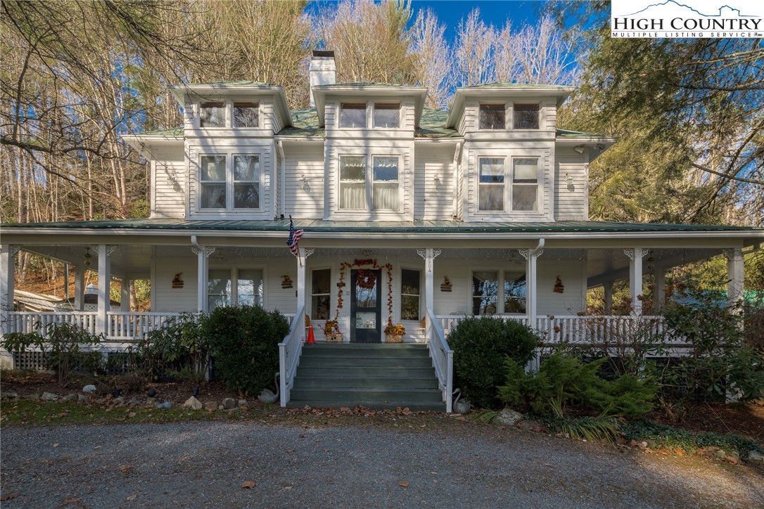 Banner Elk, North Carolina 28604, United States, 7 Bedrooms Bedrooms, ,8 BathroomsBathrooms,Residential,Active,156065