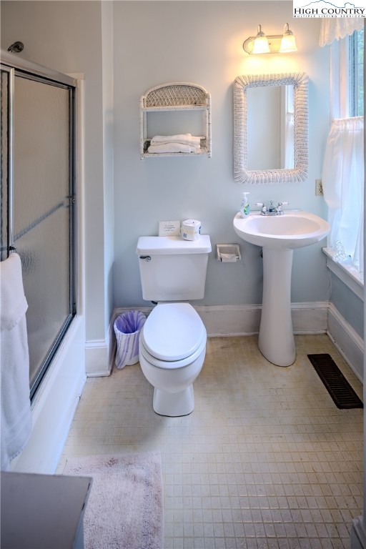 Banner Elk, North Carolina 28604, United States, 7 Bedrooms Bedrooms, ,8 BathroomsBathrooms,Residential,Active,156065