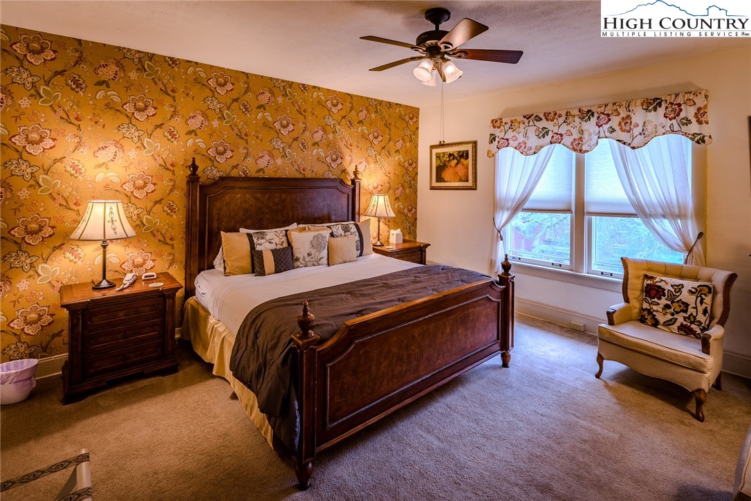 Banner Elk, North Carolina 28604, United States, 7 Bedrooms Bedrooms, ,8 BathroomsBathrooms,Residential,Active,156065