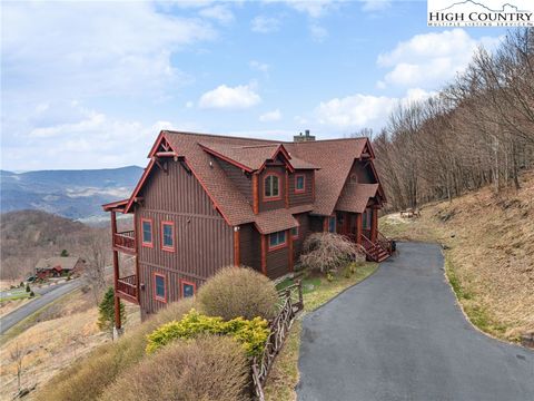 Photo of 635 Acorn Nvno, Zionville, NC 28698 (MLS # 260882)