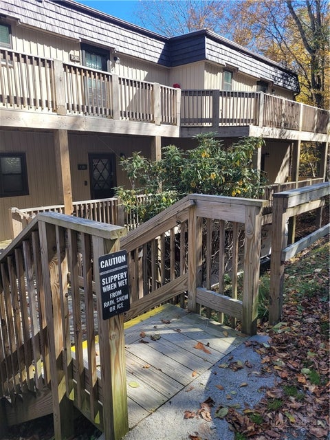 Photo of 105 Upper Holiday Lane #F-221, Beech Mountain, NC 28604 (MLS # 264850)