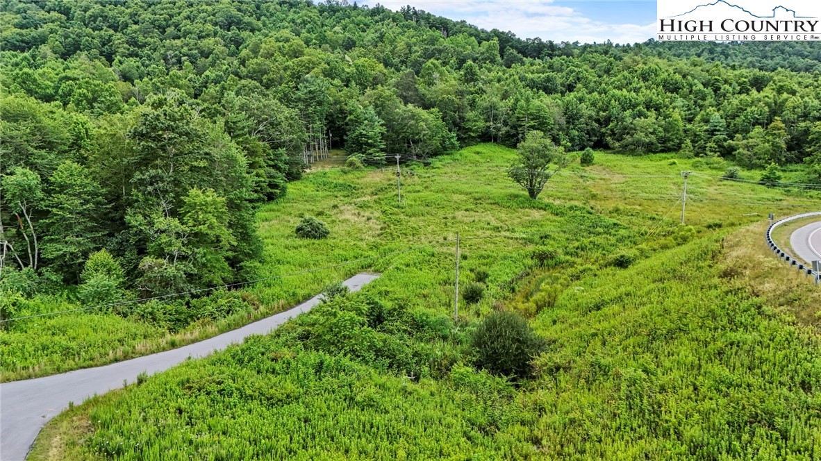 Deep Gap, North Carolina 28618, United States, ,Commercial,Active,188053