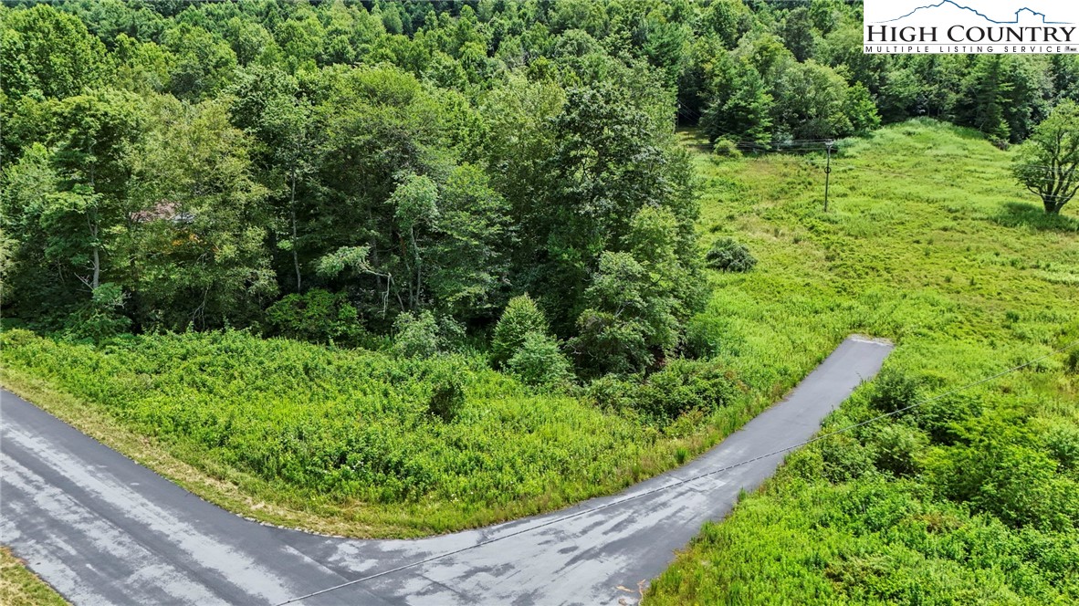 Deep Gap, North Carolina 28618, United States, ,Commercial,Active,188053