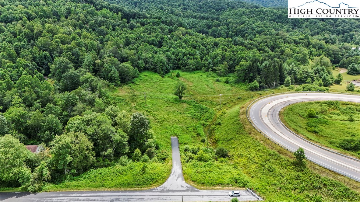 Deep Gap, North Carolina 28618, United States, ,Commercial,Active,188053