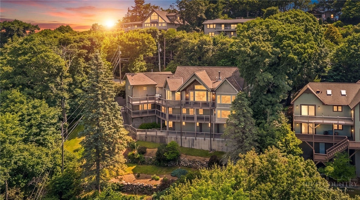 777 Green Hill Road