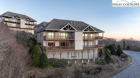Photo of 143 Wildflower Ridge #17D, Sugar Mountain, NC 28604 (MLS # 254014)