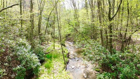 Photo of TBD Greer Town Road, Lansing, NC 28643 (MLS # 261679)