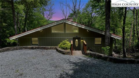 Photo of 216 Lake Rd + 2 lots Rd, Beech Mountain, NC 28604 (MLS # 256024)