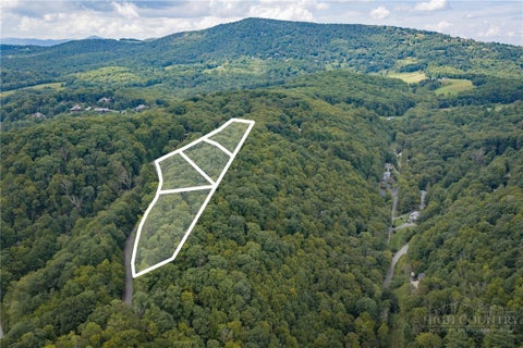 Photo of Lot 4 Fieldstone Heights Drive, Blowing Rock, NC 28605 (MLS # 264413)