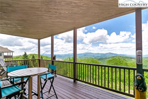 Photo for 609 Craggy Pointe 18C