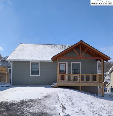 Photo of 159 Ava Way #116, Boone, NC 28607 (MLS # 260510)