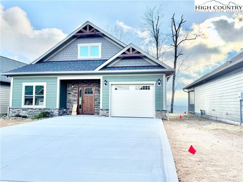 Photo of 1387 River Club Ridge, Lenoir, NC 28645 (MLS # 256826)