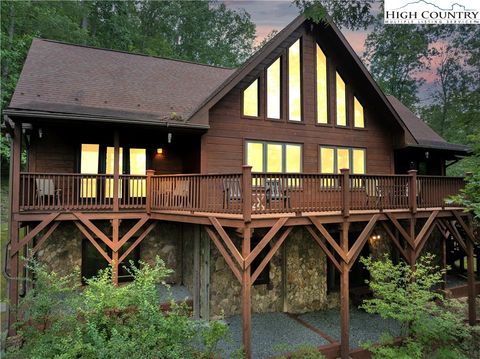 Photo of 1821 Twin Rivers Drive, Boone, NC 28607 (MLS # 257370)