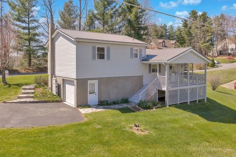 Photo of 163 Rolling Hills Road, Boone, NC 28607 (MLS # 261073)