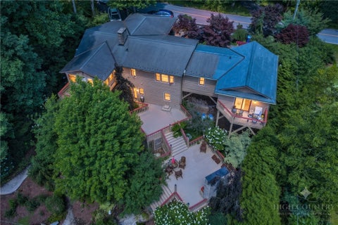 Photo of 241 Wonderland Trail, Blowing Rock, NC 28605 (MLS # 263459)
