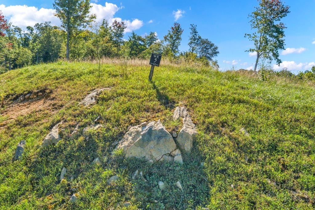 WR-5 Sierra Trail
