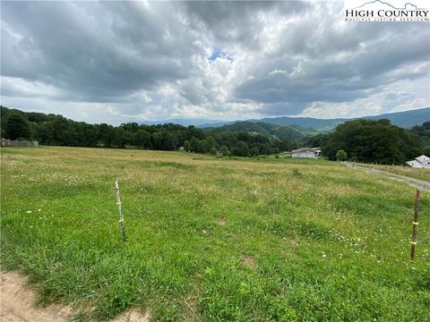 Photo of TBD Lola Perry Road Estate, Zionville, NC 28698 (MLS # 244692)