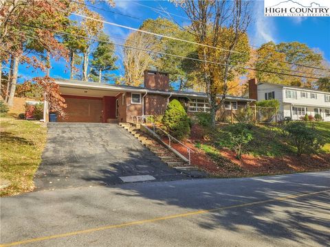 Photo of 232 Eastbrook Drive, Boone, NC 28607 (MLS # 243908)