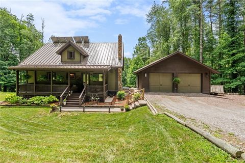 Photo of 316 Sally Street, Boone, NC 28607 (MLS # 262859)