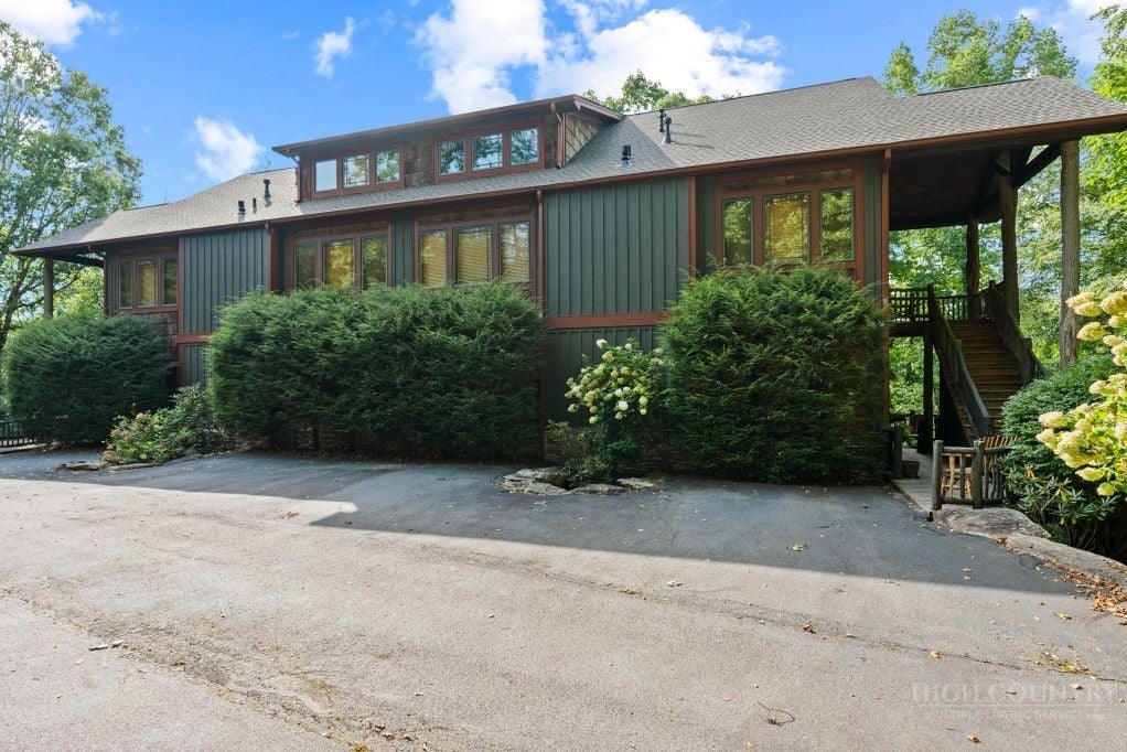 154 Falls Creek Parkway 4