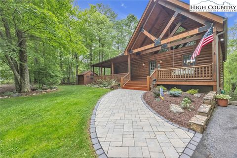 Photo of 265 Laurel Mountain Estates Drive, Todd, NC 28684 (MLS # 258622)