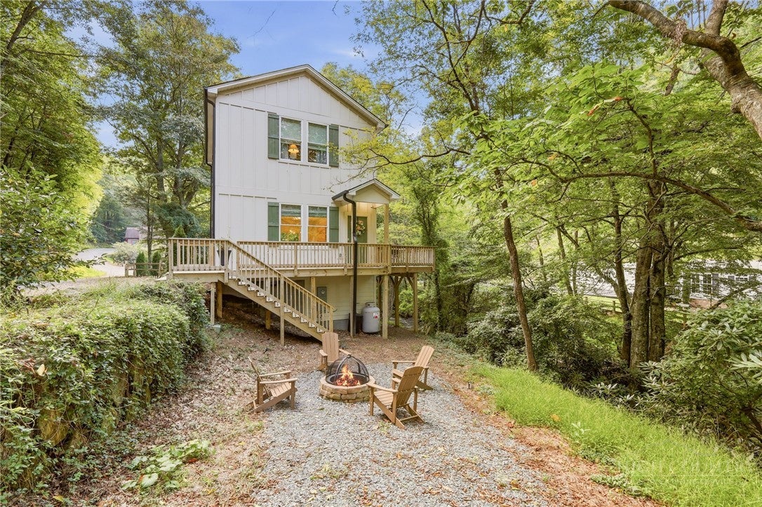 158 River View Lane