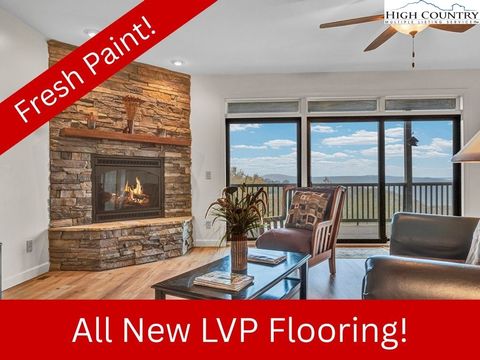 Photo of 335 Pleasant View Drive #4D, Sugar Mountain, NC 28604 (MLS # 255224)