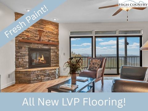 Photo of 335 Pleasant View Drive #4D, Sugar Mountain, NC 28604 (MLS # 255224)