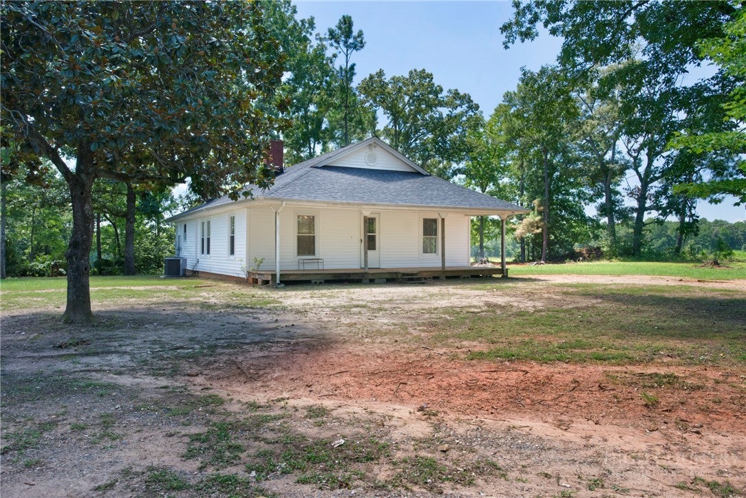 1002 Tanner Road