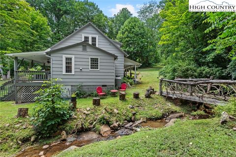 Photo of 129 Troys Trail, Todd, NC 28684 (MLS # 256714)