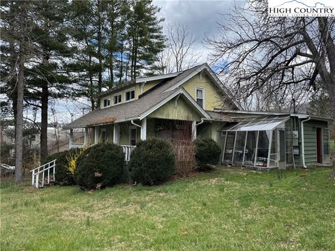 Photo of 237 Pine Street, Boone, NC 28607 (MLS # 254468)