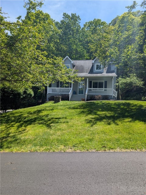 Mobile Home For Sale - 57 Village Road<br/> Roaring Gap, NC 28668
