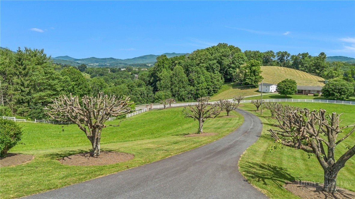 450 NC Hwy 88 E