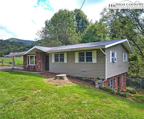 Photo of 352 Vernon Roten Road, West Jefferson, NC 28694 (MLS # 256736)