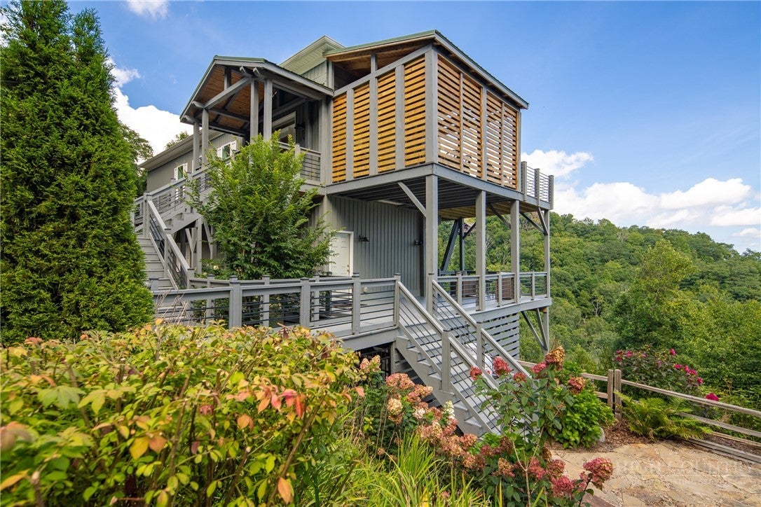 146 Pack Hill Road