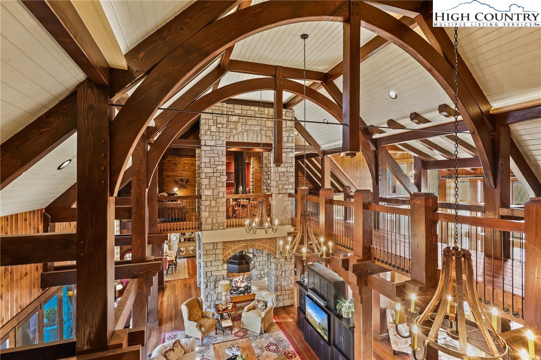 Banner Elk, North Carolina 28604, United States, 4 Bedrooms Bedrooms, ,5 BathroomsBathrooms,Residential,Active,66606