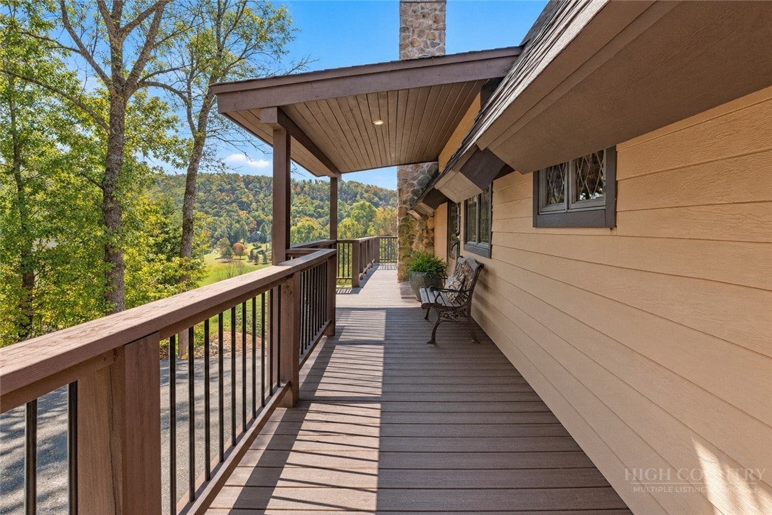 625 Mountain Glen Drive