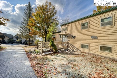 A home in Beech Mountain