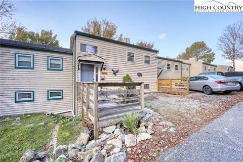 A home in Beech Mountain