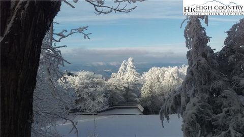 A home in Beech Mountain