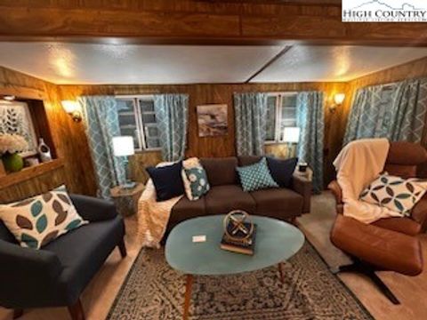 A home in Newland