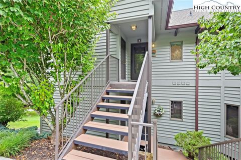 Photo of 461 Waterside Drive #4, Blowing Rock, NC 28605 (MLS # 257637)