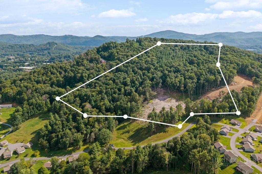 24 acres Sarah Court Lane