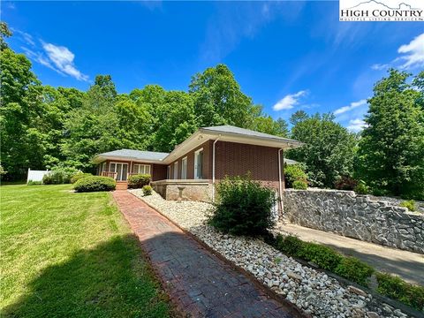 Photo of 2866 Old Morganton Road, Lenoir, NC 28645 (MLS # 255715)