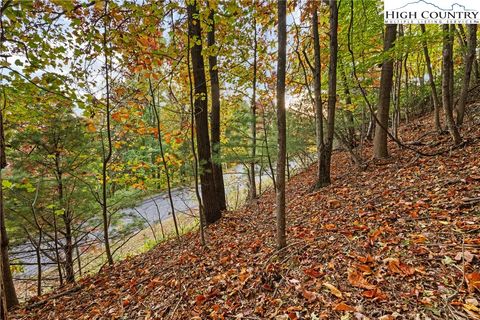 Photo of Lot 13 Ivy Ridge Road, Deep Gap, NC 28618 (MLS # 258694)